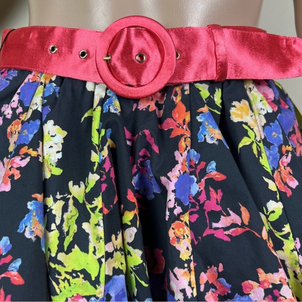 NEW CAROLINE CONSTAS FLORAL PRINT MINI SKIRT - Picture 4 of 10